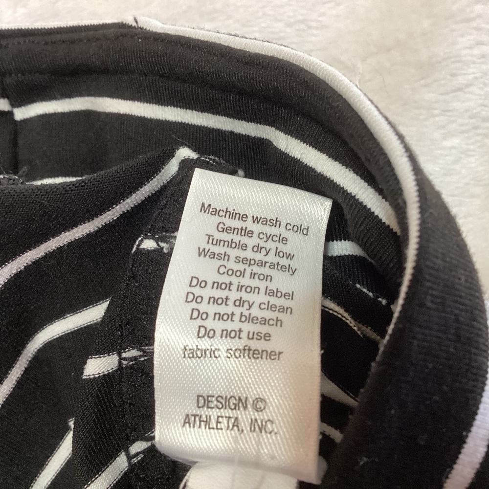Athleta Black and White Striped Leggings XS Nylon/Spandex - Picture 9 of 9